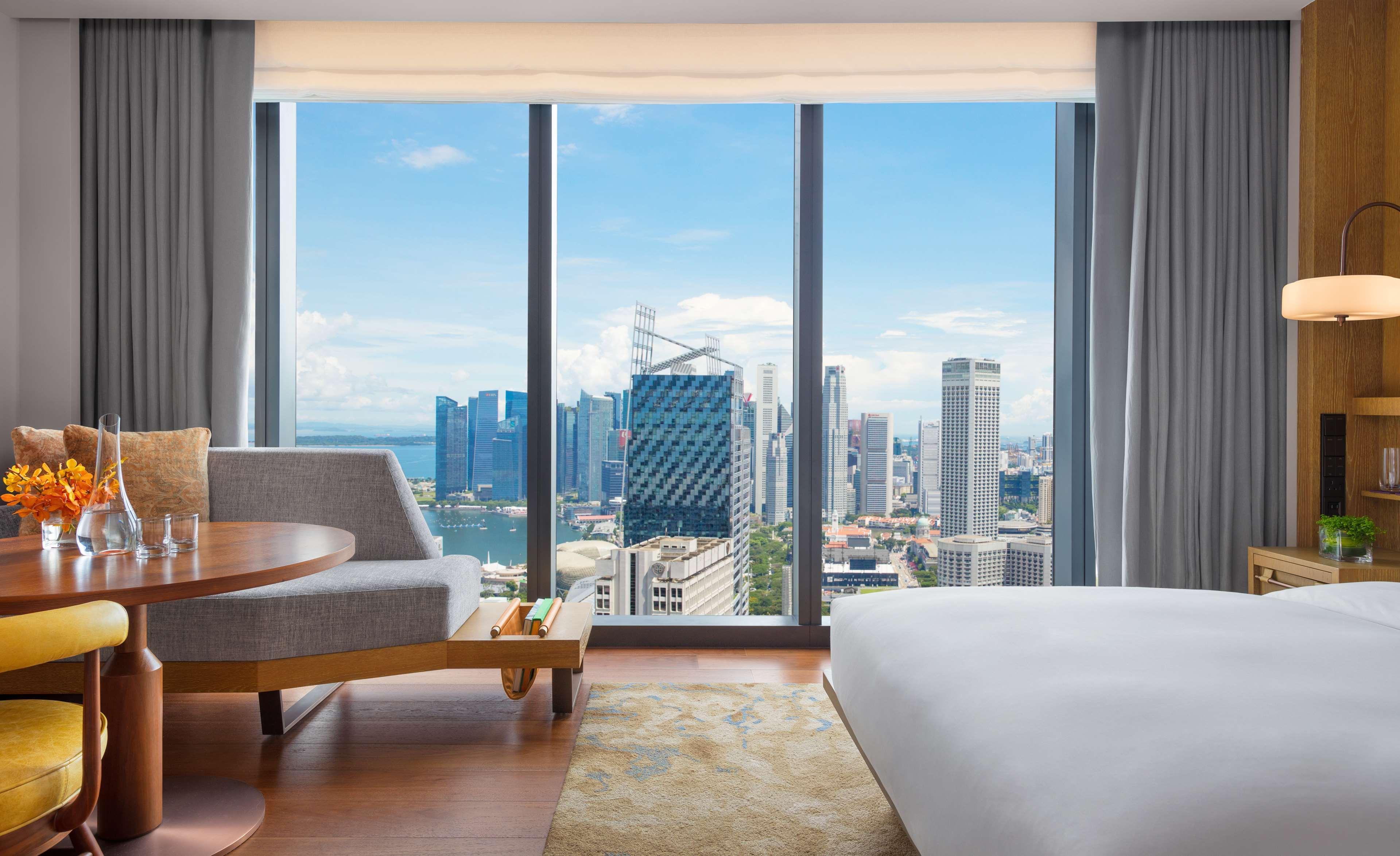 Andaz Singapore, By Hyatt Eksteriør billede A guest room at the hotel